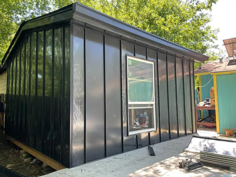 Black standing seam metal wall panels for Roof Inspection in Alondra Park